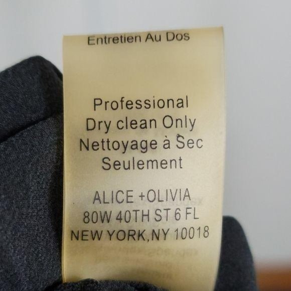 Alice + Olivia Small Silk shift burgundy dress - Picture 9 of 9